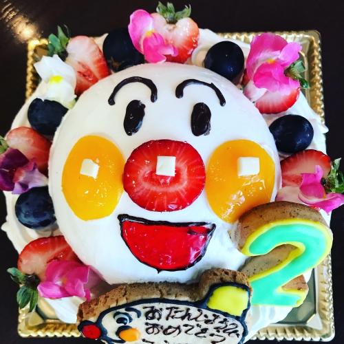 アンパンマン３ ケーキ キャラクターケーキ お祝いケーキ 新着情報 福岡 大宰府のパフェ レストラン ノエルの樹